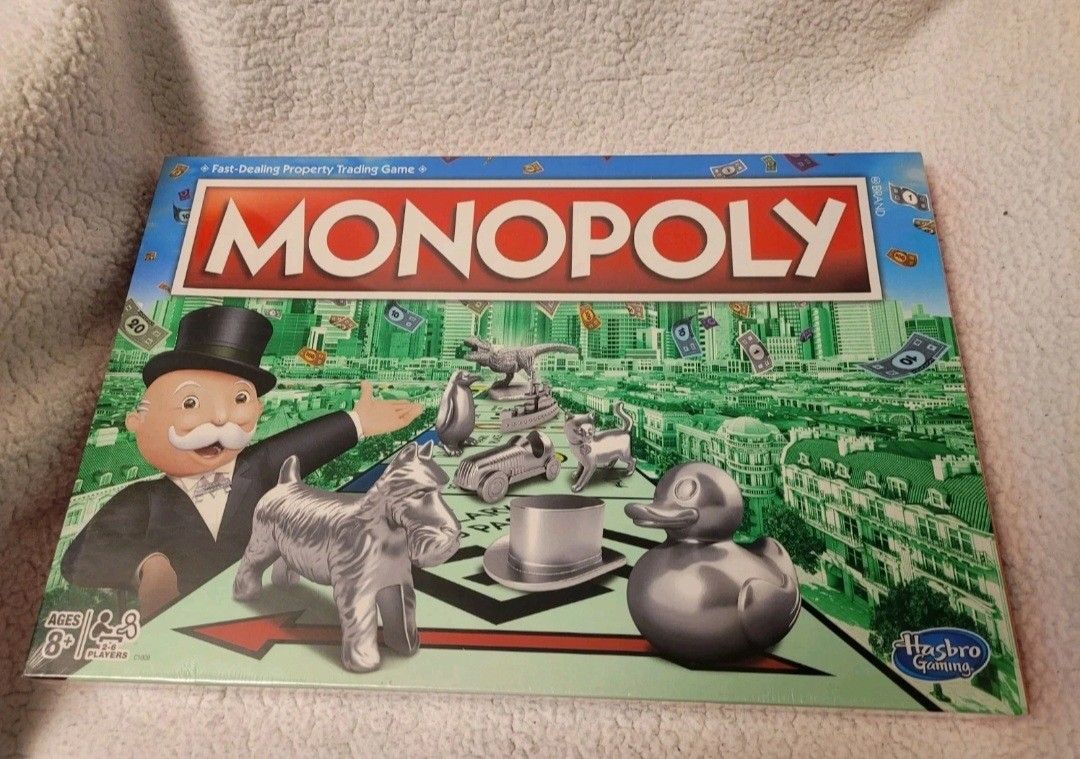 Monopoly Board Game Hasbro *Sealed New*