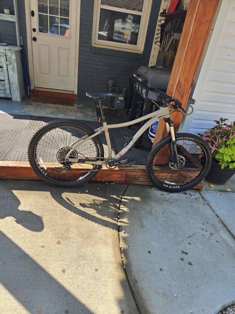 REI DRT 2.1 Mtb