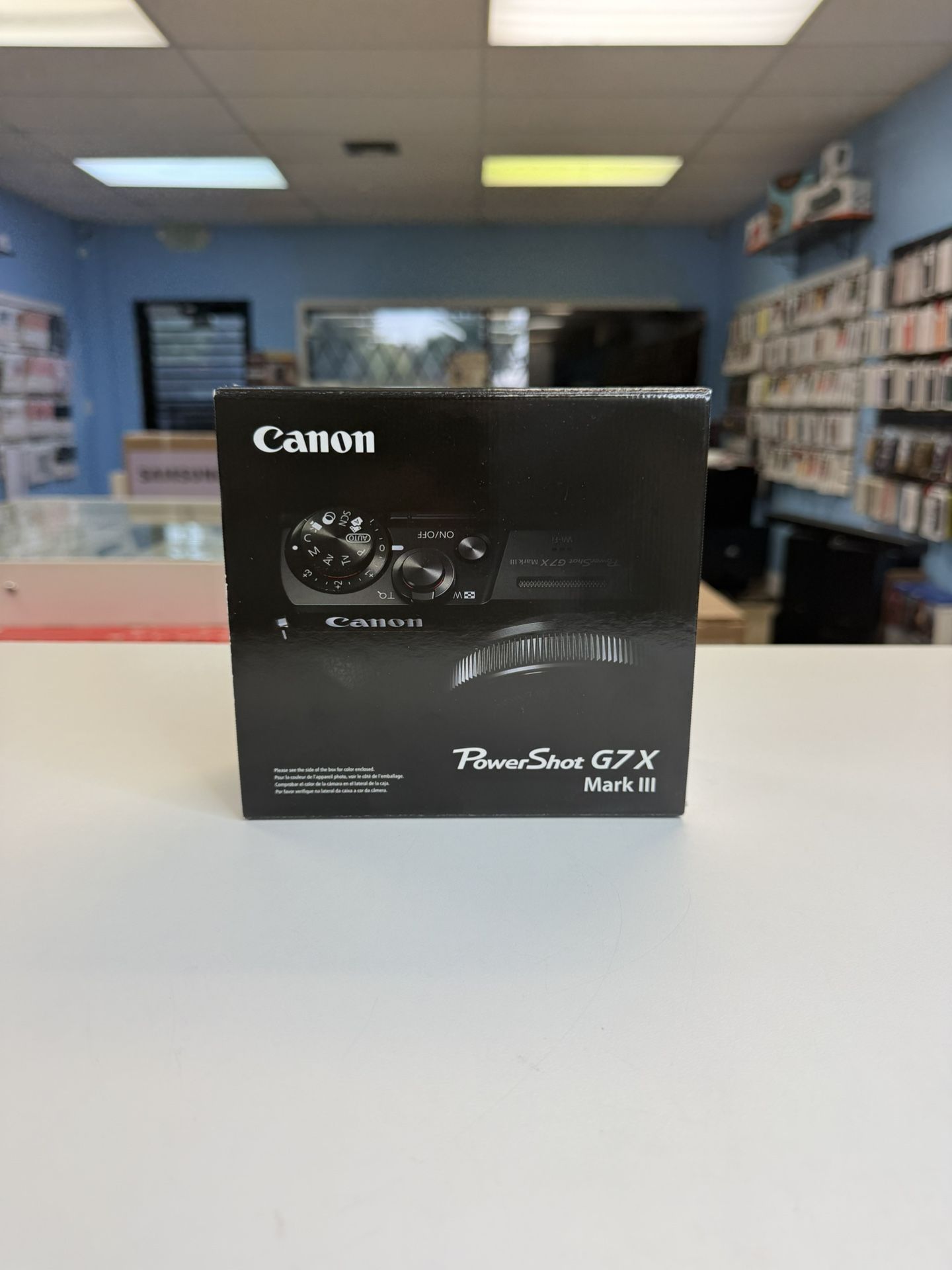 Canon G7X Mark III WiFi Camera New in the box