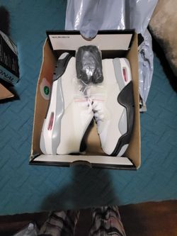 Kids Jordans black and white 7 Y