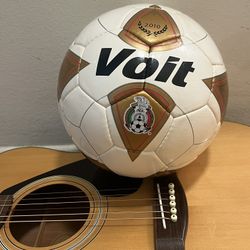 AUTHENTIC VOIT SOCCER BALL SIZE 5!!!