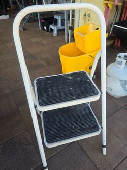Step Ladder
