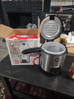 Small deep fryer