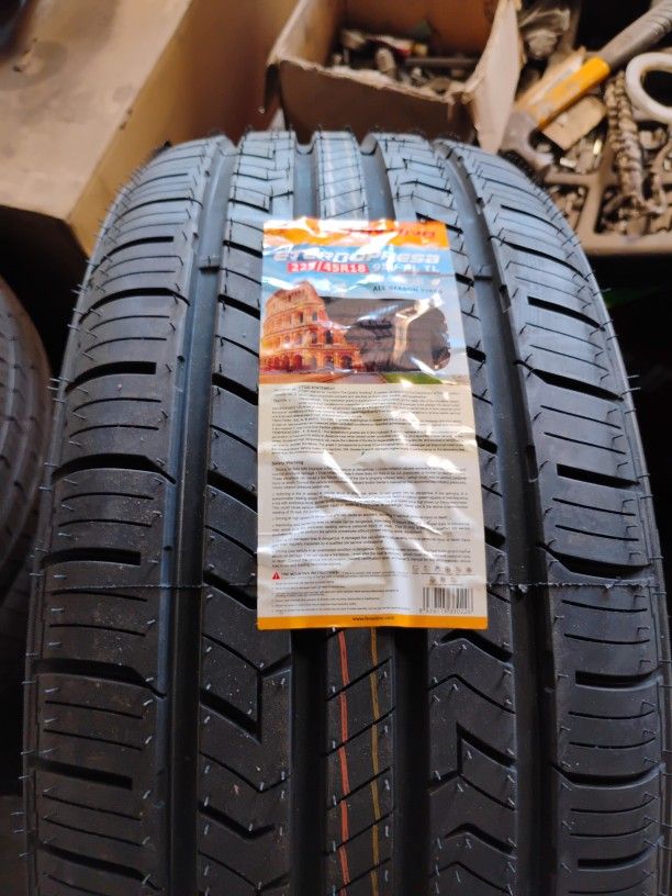 New Set Of Tires 225 45 18 