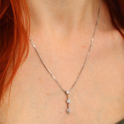 14k White Gold Diamond Necklace 