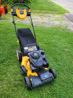 Cub cadet   Signature cut https://offerup.com/redirect/?o=c2VyaWVzLnNj 300. Hw. Self-propelled . Front drive high wheels.159cc.