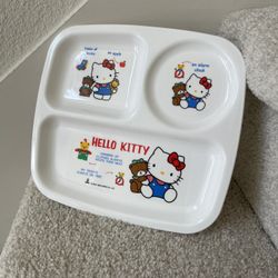 Hello Kitty Plastic Kids Plate