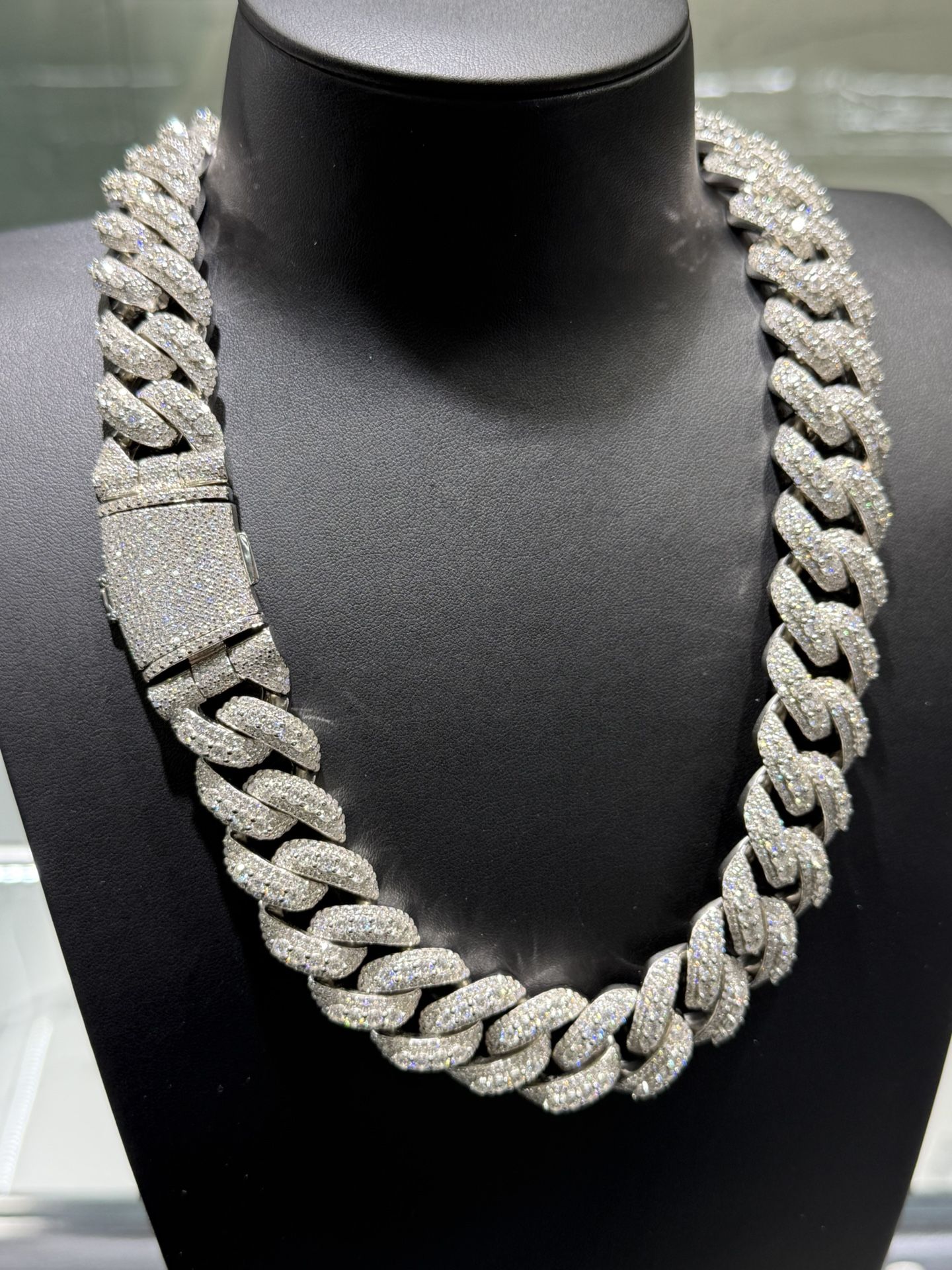 Monster VVS 22mm Moissanite Cuban Chain 22 inch