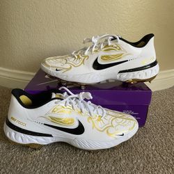 Nike Alpha Huarache Elite 3 Low PRM Gold Baseball Cleats CV3553 101 Mens Size 13 for Sale in Alta Loma CA OfferUp