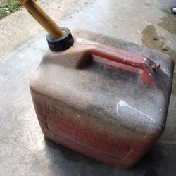 5 gallon gas can