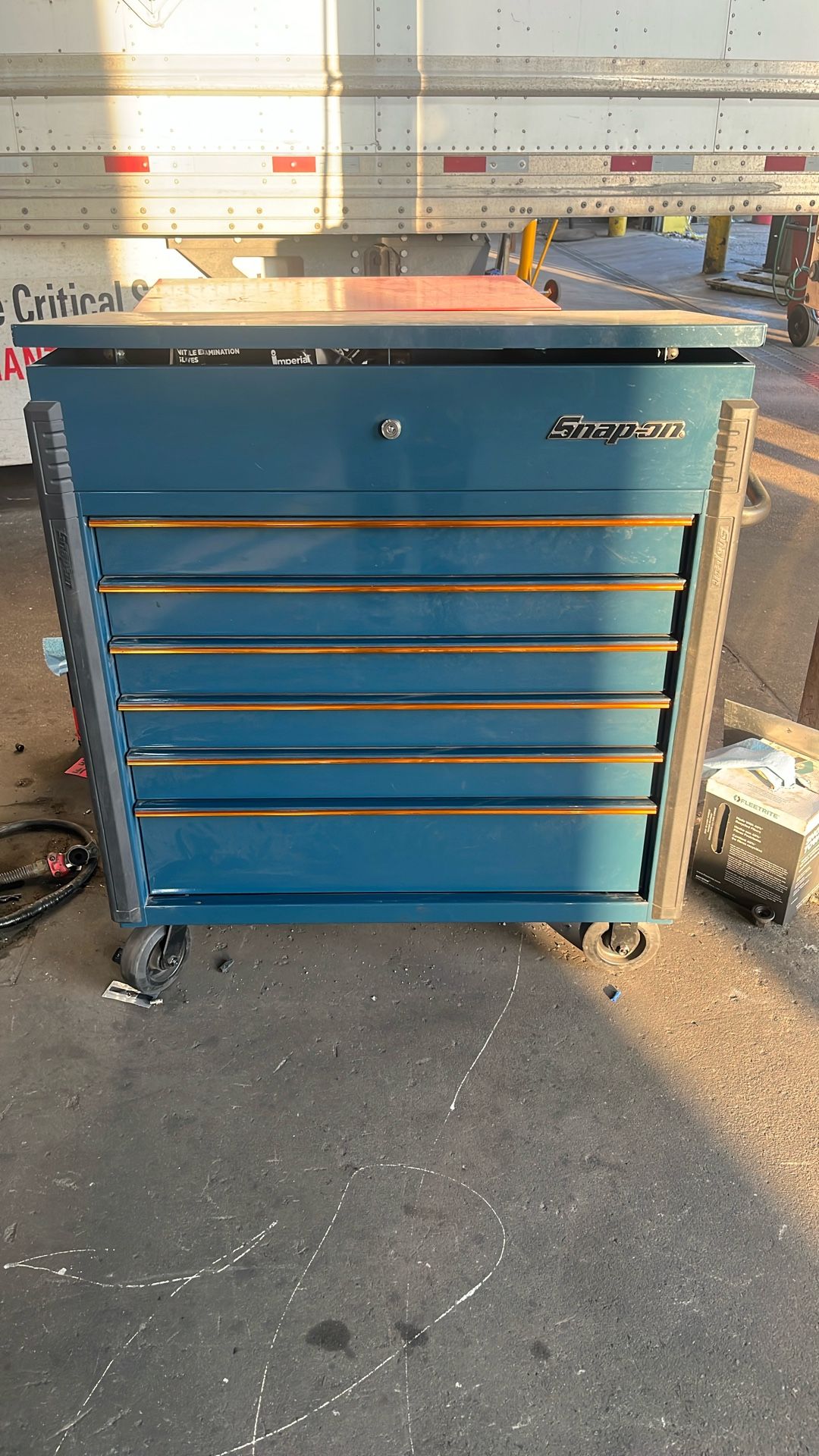Snap-On Roll cart