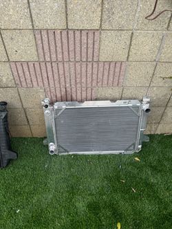 3 row aluminum radiator for 1985-97 ford