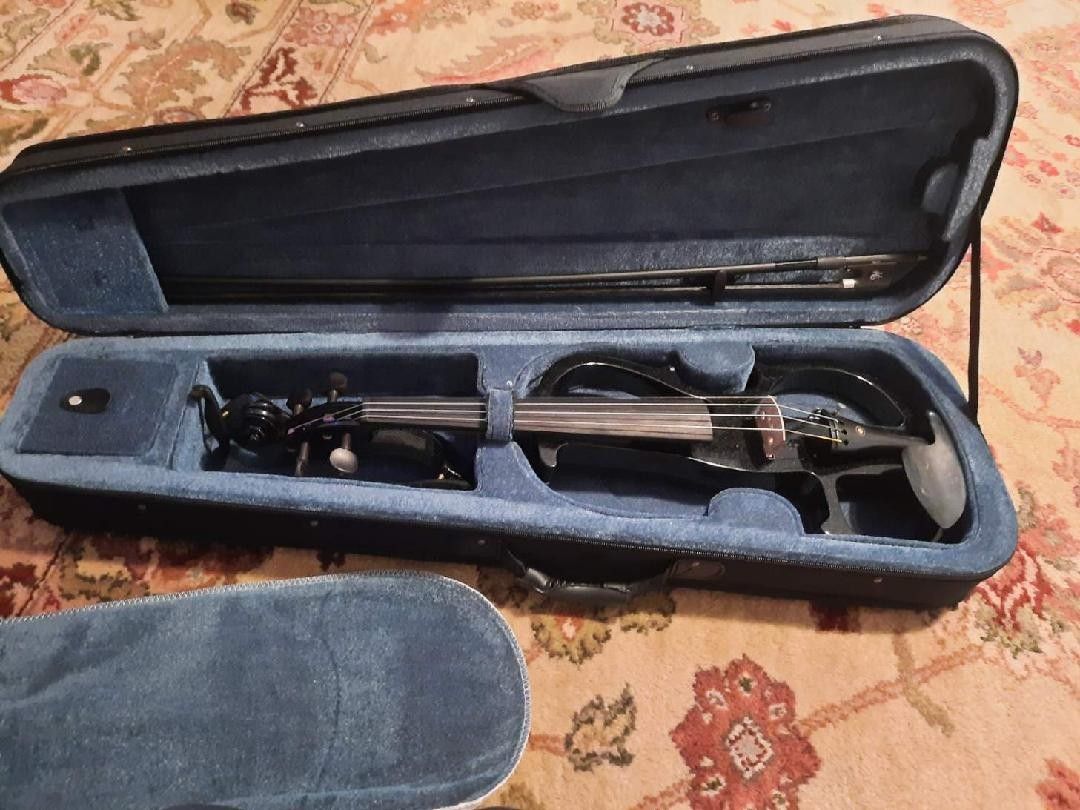 Cecilio Electric Violin - Open Box 230.