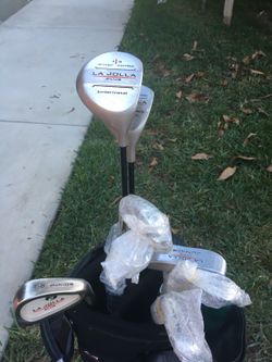 Golfing clubs brand new