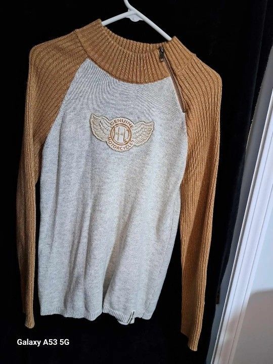 Women's Harley Davidson Gold & White Pullover Sweater With Neck Zipper 