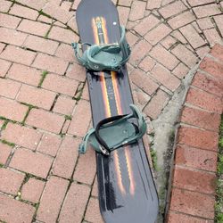 144cm Snowboard With Bindings