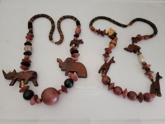 Vintage Wood Animal Necklace 