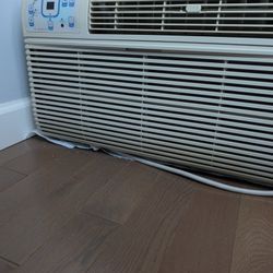 Frigidaire fah126s2t 12,000 BTU Through The Wall Air Conditioner 