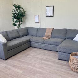 WE DELIVER! 🚚 - Boston Interiors "Atwood" Modern Gray U Sectional Couch with Chaise