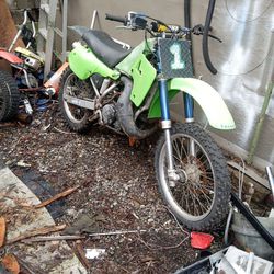 1980s Parts Bikes No Titles Sold As Is For 500 A Piece Not Including The Ninja If You Buy More Than One I'll Sell Them Cheaper 