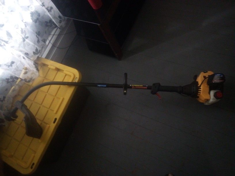 Bolens BL-110 Weed Eater