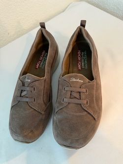 SKECHERS WOMENS SHOES SIZE 10