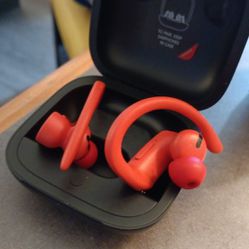 Apple Beats Powerbeats Pro High-Performance Wireless Earbuds Bluetooth Lava Red