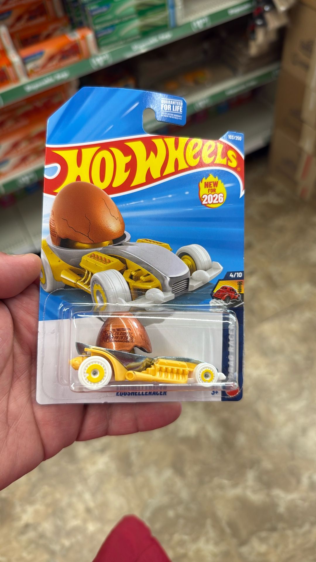 Hot Wheels Eggshell Racer