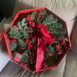 Holiday Wreath 
