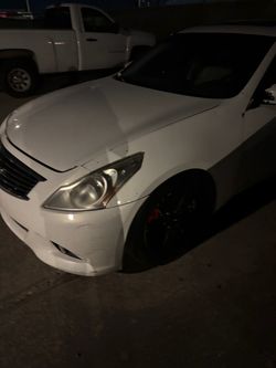 Infiniti G37 Sedan 2011