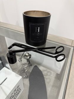 Candle cutter (wick trimmer) and snuffer