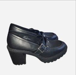 REPORT Black Dahlia chunky heel loafers - size 10