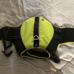 Dog Life Jacket Size medium/large 