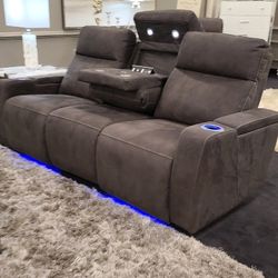 Power Reclining Couch/Sofa