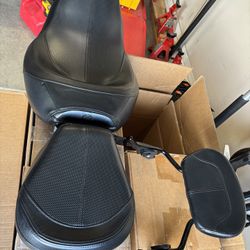 Harley Touring Seat
