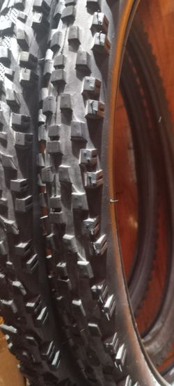 2 Bike Tires And Tubs 26x2.10 For HB 575 Rim for Sale in Yonkers