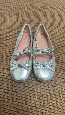 Girls Shoes