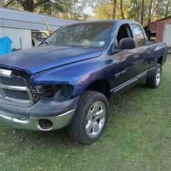 2002 dodge ram 1500 slt 