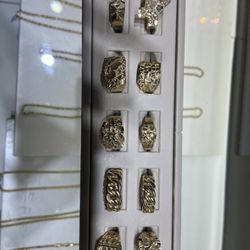 10k Gold Nugget Rings Or Miami Cuban Rings For A Good Price!!