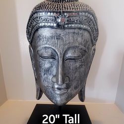 Tranquility Statute Nice Detail and Size