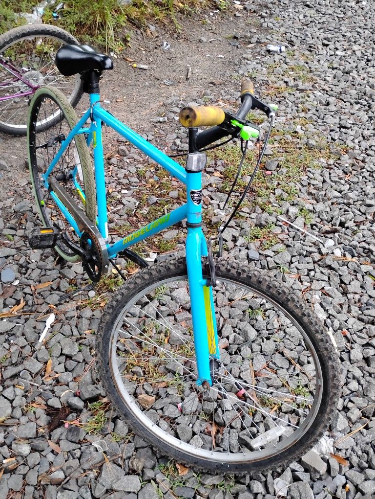 Kent 700c Ridgeland Bicycle 