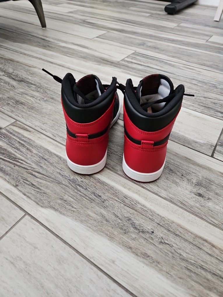 Jordan 1 Bred