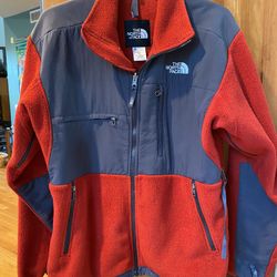 North Face Fleece - Orange/red - Men’s Small