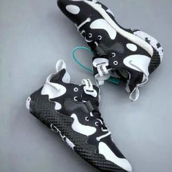 Brand New Basketball Shoes , Adidas James Harden Men’s SZ.14 $99 🔥🔥