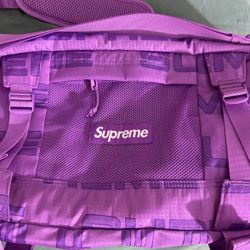 Supreme Duffle Bag Purple Winter Of ‘21 Release Collection 