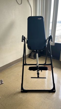 Inversion table