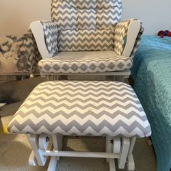 Storkcraft Hoop Glider Nursery Rocking Chair and Ottoman - White Frame/Gray Chevron Fabric  Moving Out Sale