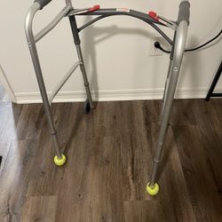 Folding Walker 