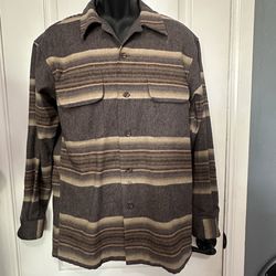 Men’s medium Pendleton shirt
