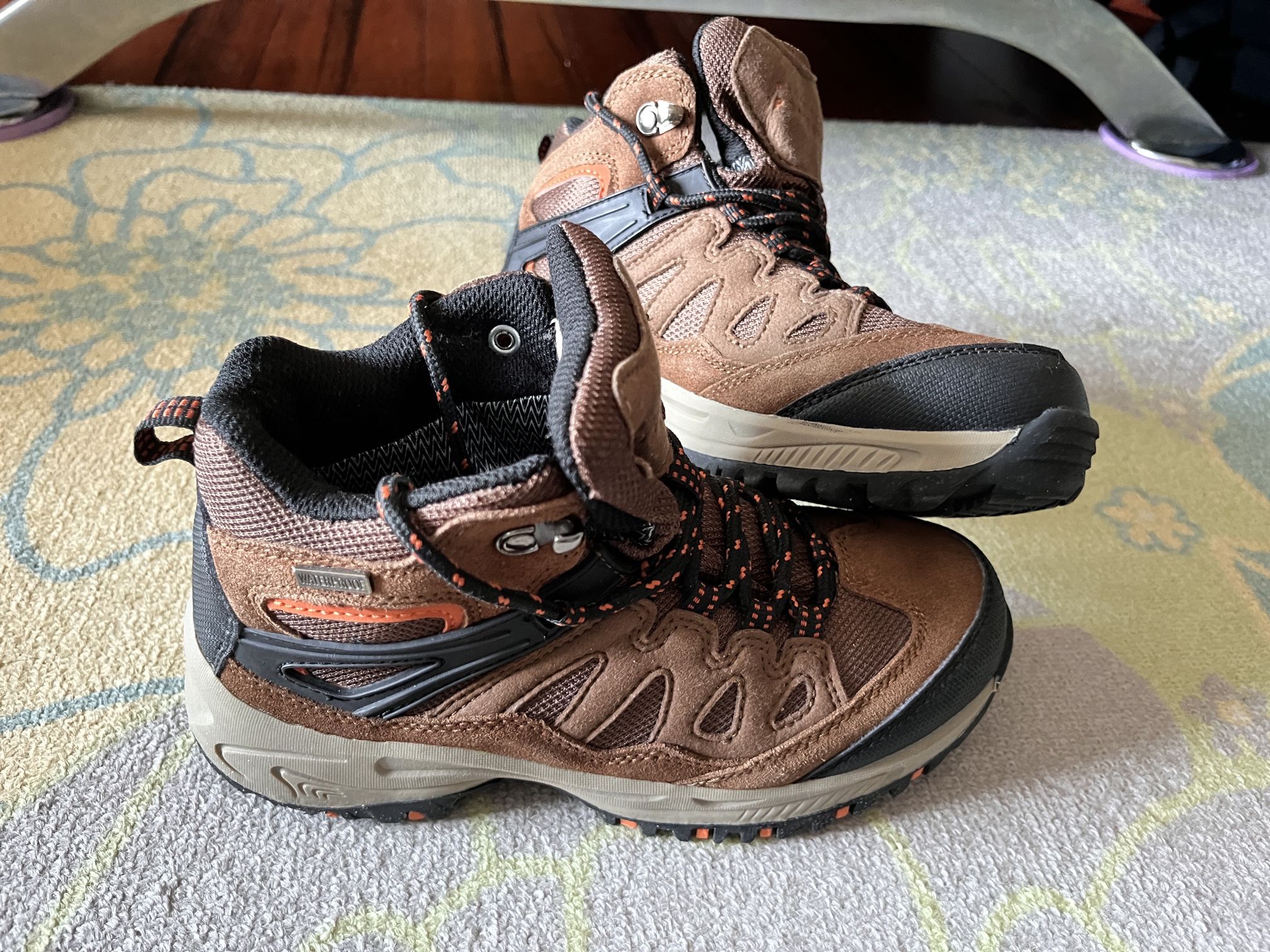 Kids Hiking Shoes / Boots